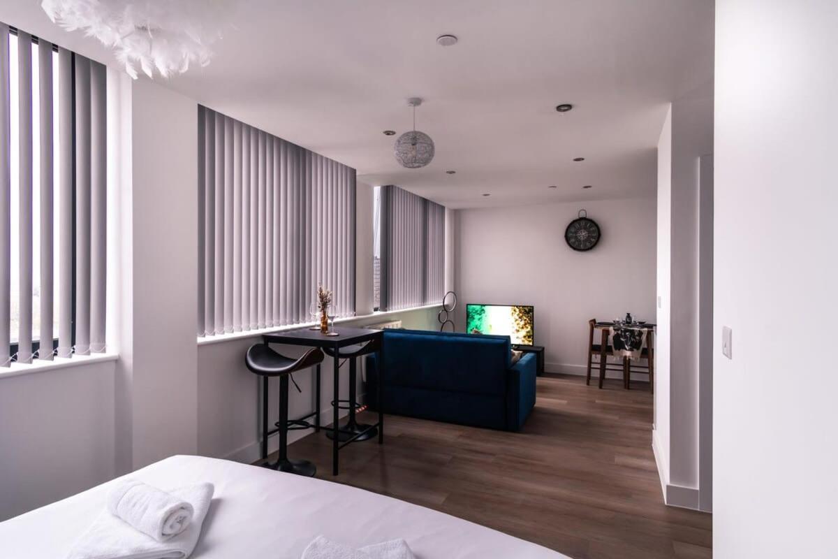 Stay Zeni, Alexandra Rise Manchester Fab Studio Екстер'єр фото